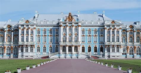 Экскурсии в Екатерининский дворец по Пушкинской карте